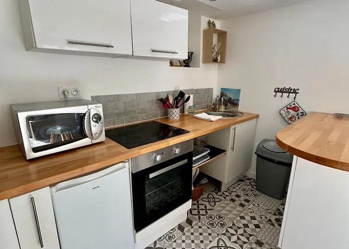 Дом отдыха Charmante Maison Au Coeur De *